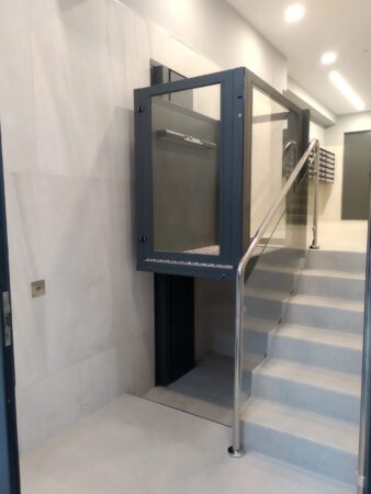 salvaescaleras verticales sin cabina